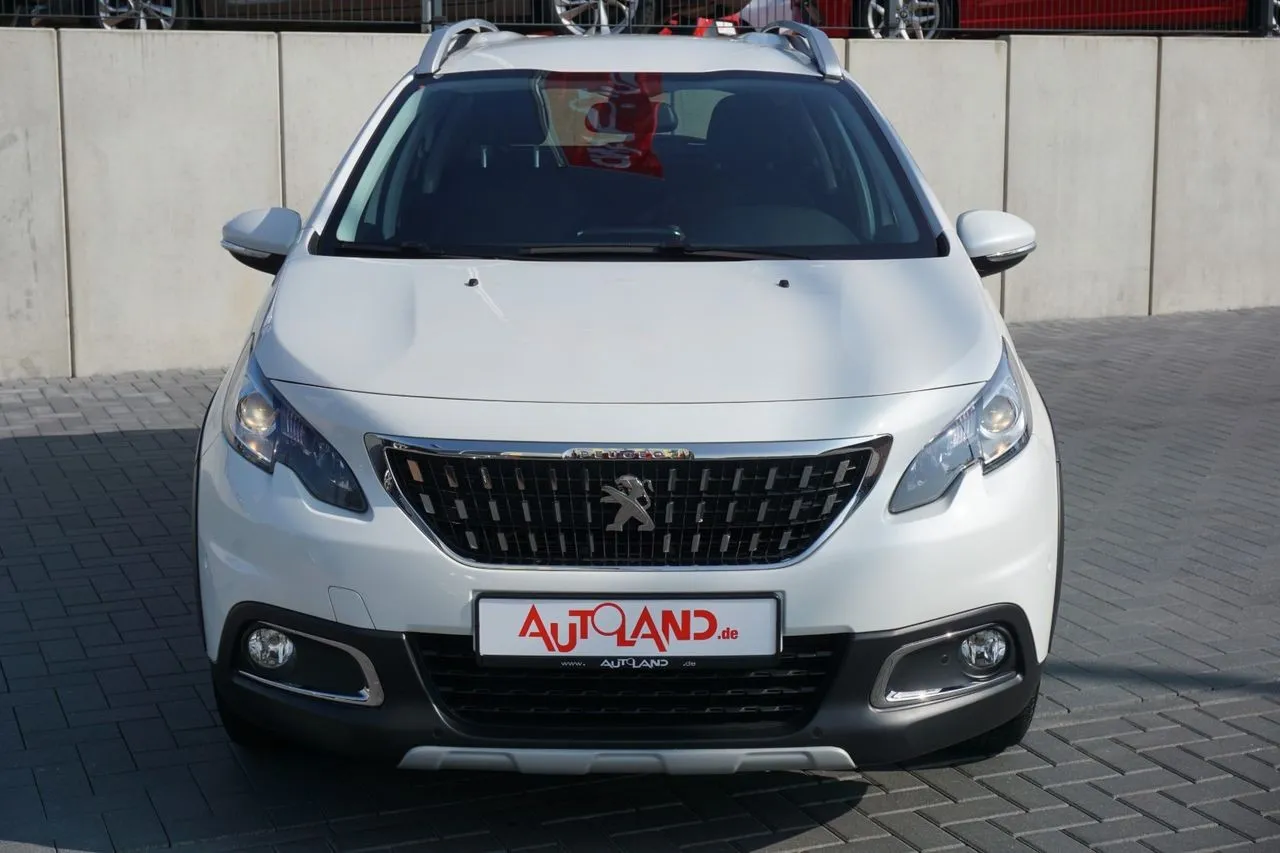 Peugeot 2008 1.2 PureTech 110...  Image 6