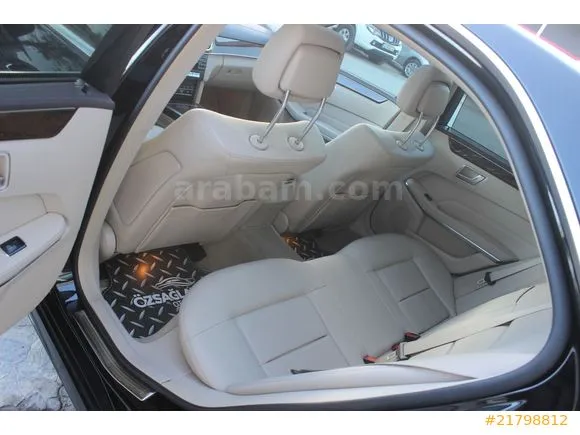 Mercedes - Benz E 250 BlueTEC Elite Image 7